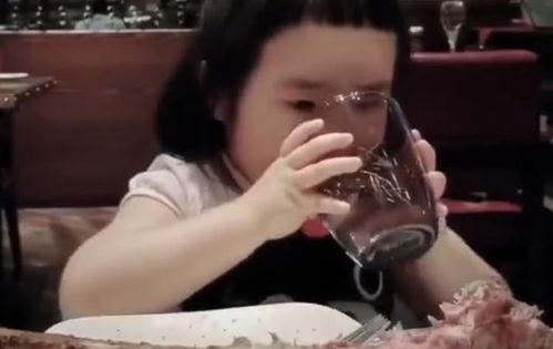 吃播视频,揭秘热门吃播视频背后的美食魅力