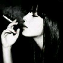 女生抽烟视频,揭秘女生抽烟的时尚态度