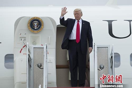 露奶头视频,露奶头视频引发的伦理与法律探讨