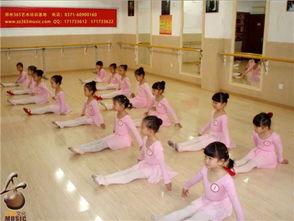 儿童跳舞的视频,捕捉孩子们舞动青春的精彩瞬间