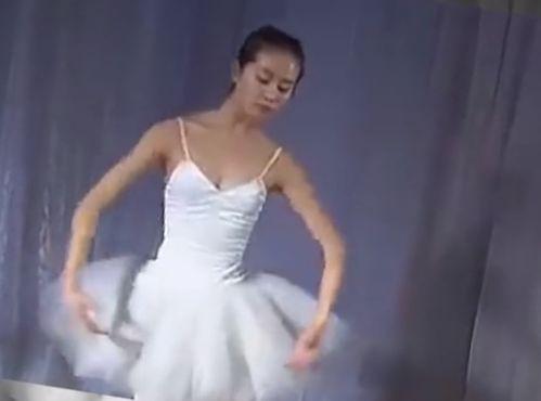 芭蕾舞蹈视频,芭蕾舞者的优雅演绎