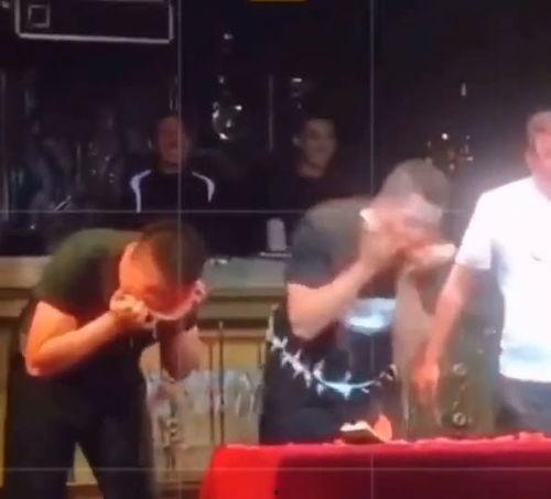 搞笑的吃瓜爆料,吃瓜爆料大揭秘！