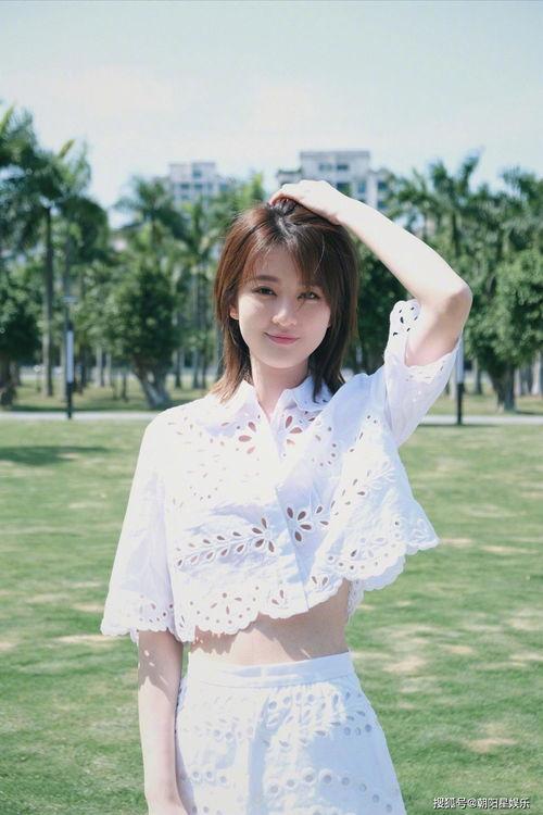 宣仪吃瓜爆料图片高清,高清图片揭秘娱乐圈幕后真相