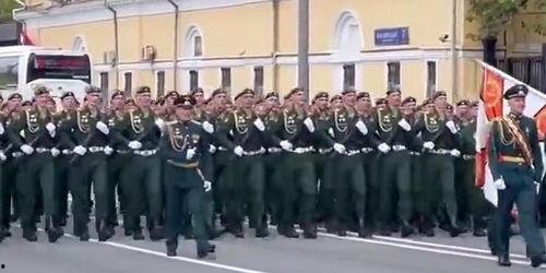 俄罗斯阅兵视频