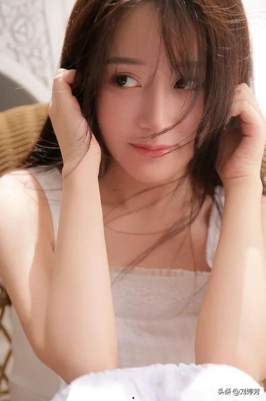 日韩美女写真视频