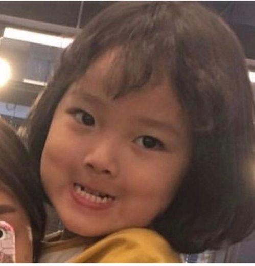 吃瓜阿黑,网络红人的崛起与影响力